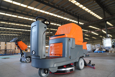  广中铁(衡水)工务器材有限公司采购荣事达RS-D85驾驶式洗地机